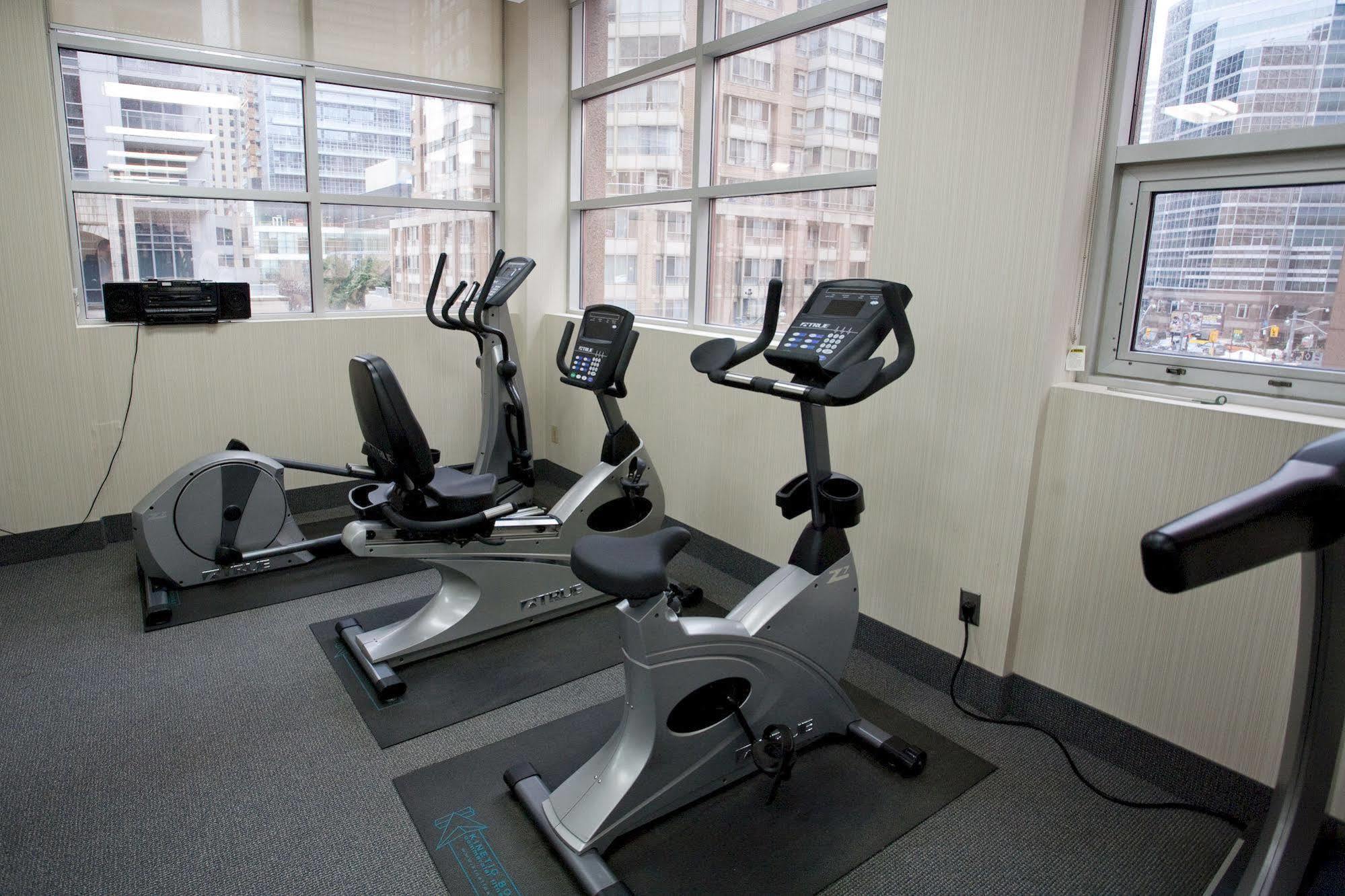 Glen Grove - Conservatory Tower โตรอนโต ภายนอก รูปภาพ