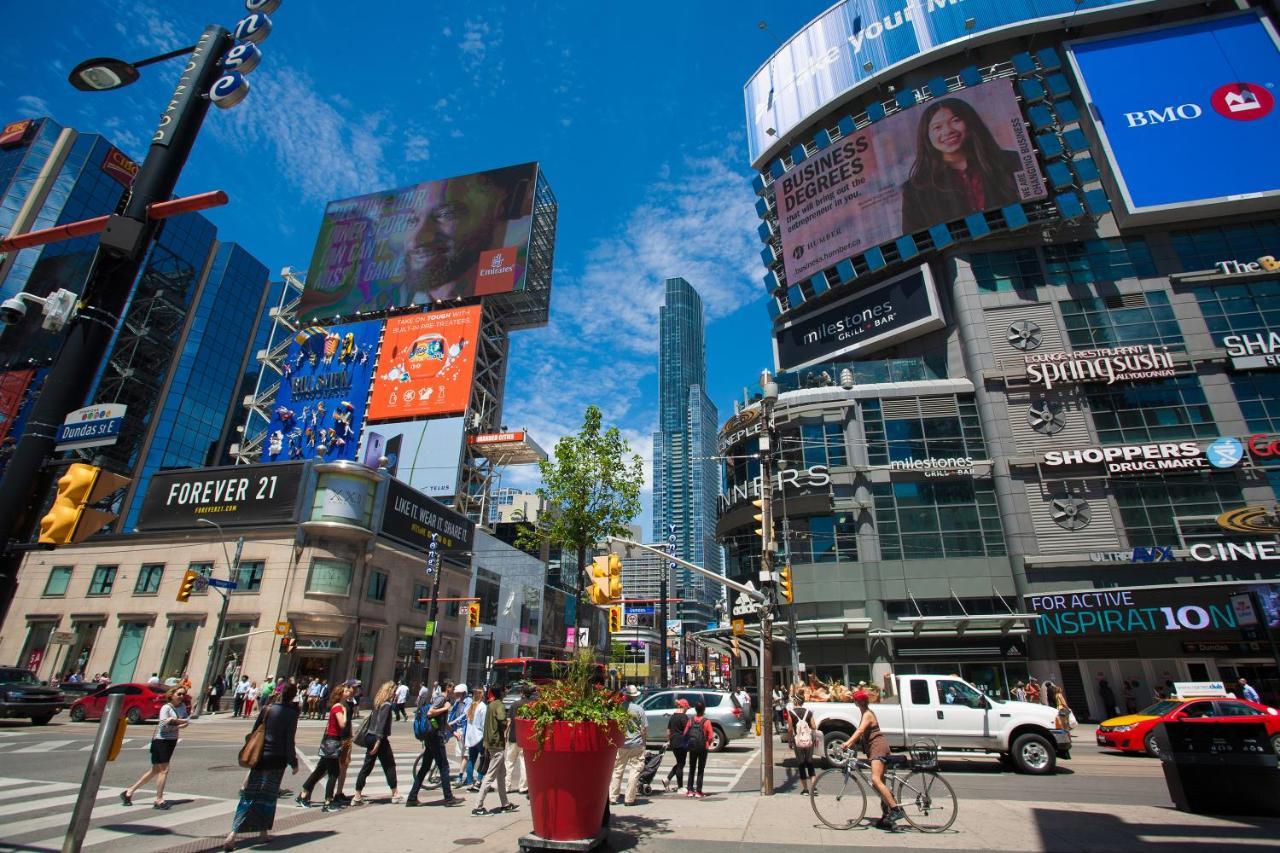 Glen Grove - Conservatory Tower โตรอนโต ภายนอก รูปภาพ